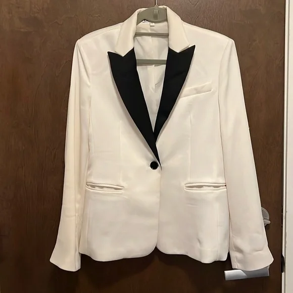 Express - White Satin Effect Tuxedo Blazer - Size 10 - Picture 3 of 11